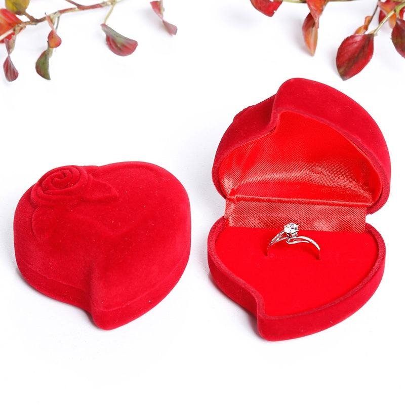 Manufacturer Wholesale Elegant Double Ring Box with Flocking Heart Flower Jewelry Box Wedding Jewelry Packaging Polyfoam Crafts