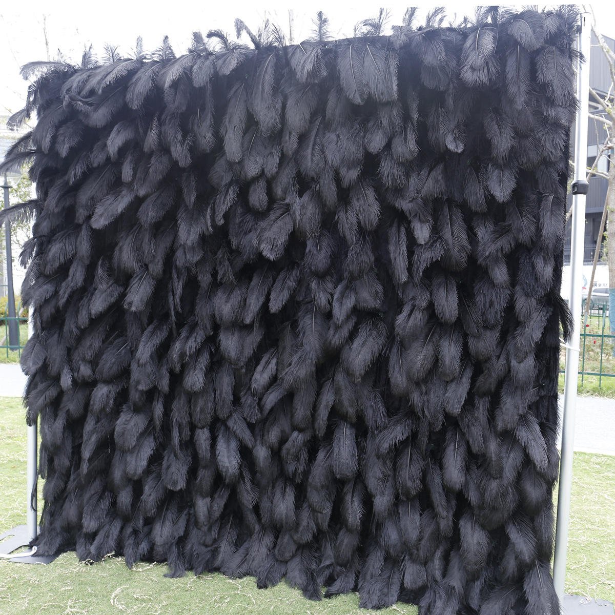 Wedding Party Decorations Supplies 8ft Ostrich Fake Feathers Backdrop Wall Panel Display Centerpieces Birthday Party Modern
