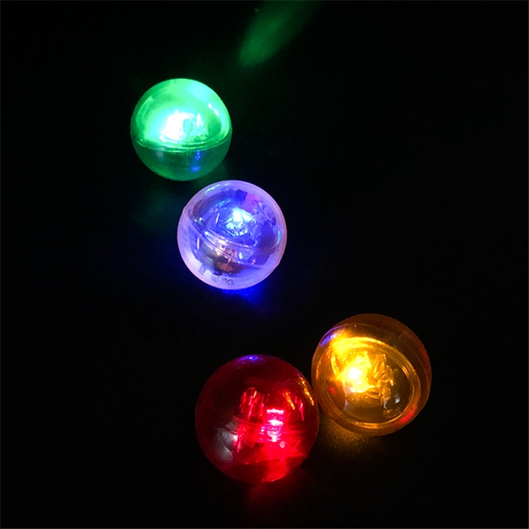 Hot Sale Led Flashing Bouncing Ball Promotional Toy Skip Ball Rubber with Multi-color Light