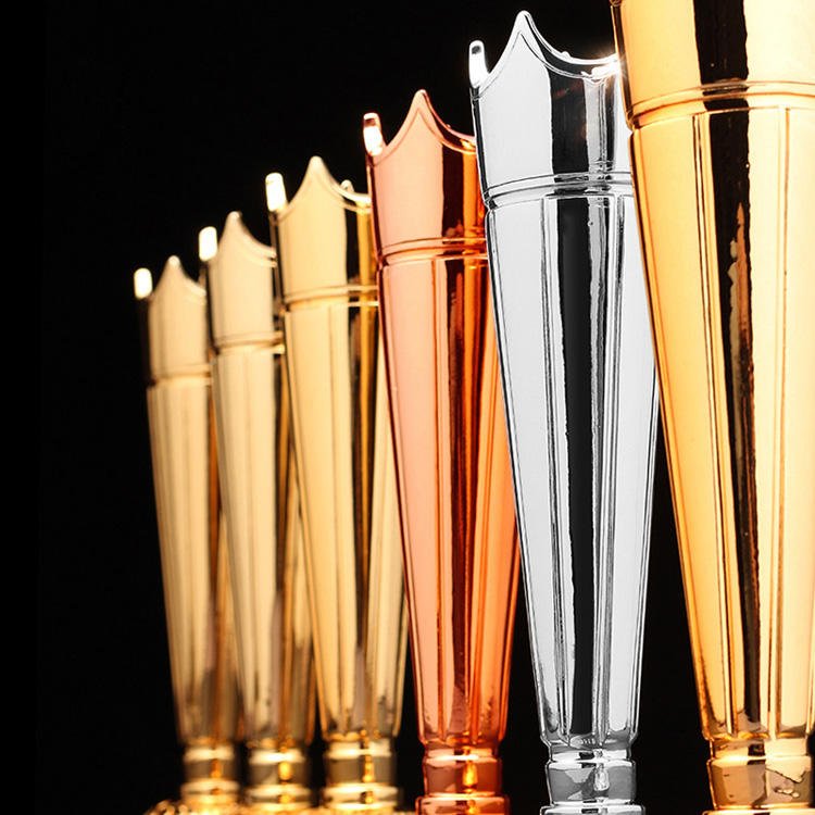 OEM/ODM Luxury Crown Shape Metal Resin Crystal Trophy Award Other Crystal Crafts Product
