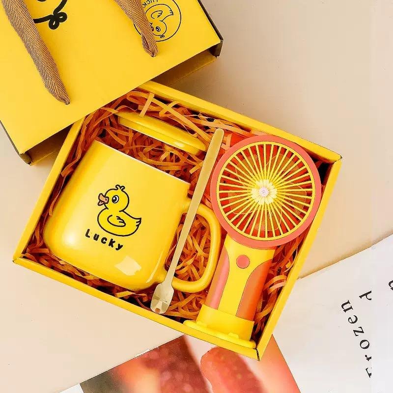 Customized Eco-friendly Luxury Mug Towel Set Unique Birthday Christmas Wedding Thanksgiving Promotion Favor Gift Box New Year