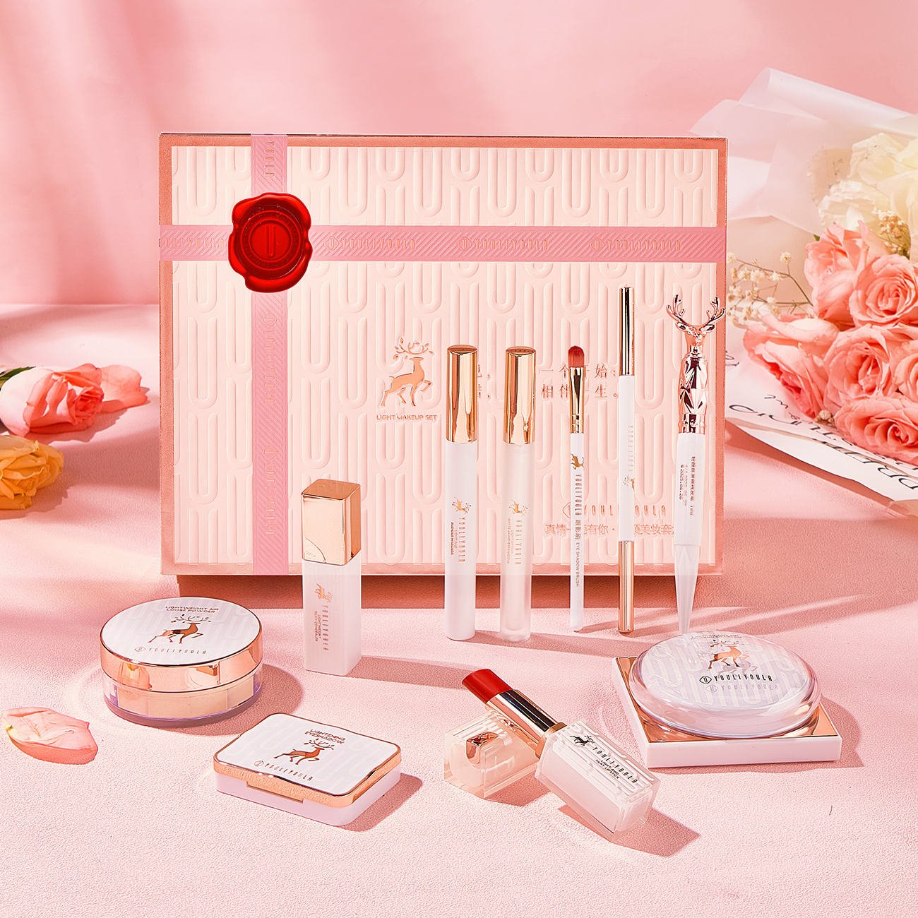 All in One Lip Gloss Eyeshadow Makeup Gift Sets Beauty Set Box Holiday Gift Girlfriend Lipstick 10 Pcs Skin Care Makeup Set