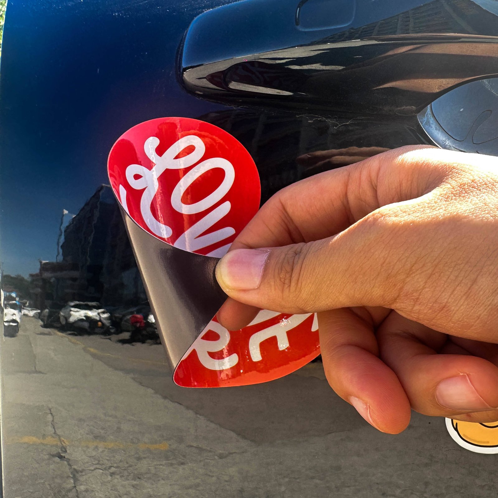 Custom Reusable Eco Friendly Laminated Car Magnets Weatherproof Decorative Die Cut Bumper Magnetic Promotional Car Stickers