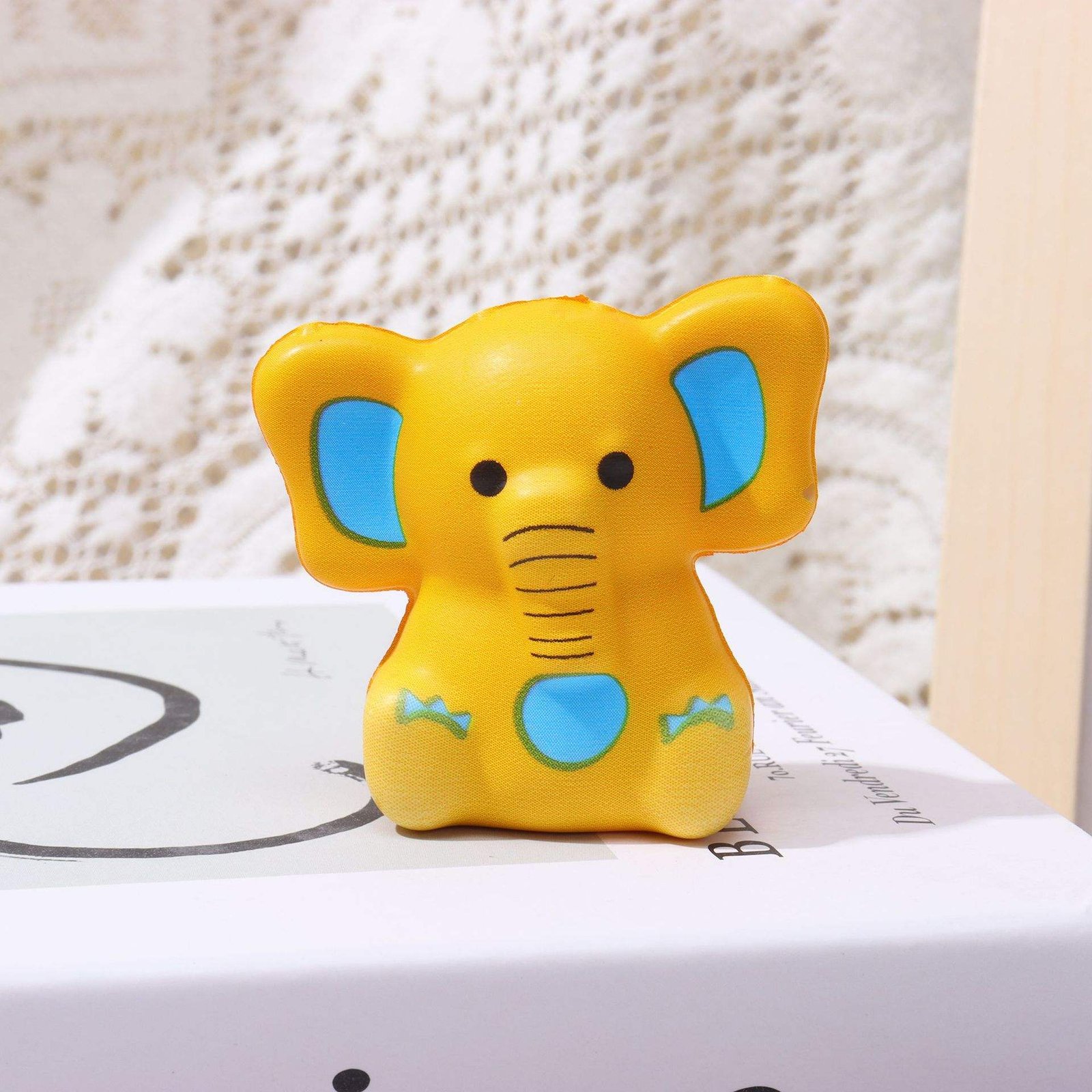 Wholesale Squeeze Toy Stress Relief Animal Promotional Toys Slow Anti Stress Ball with Promotional Gift Toy