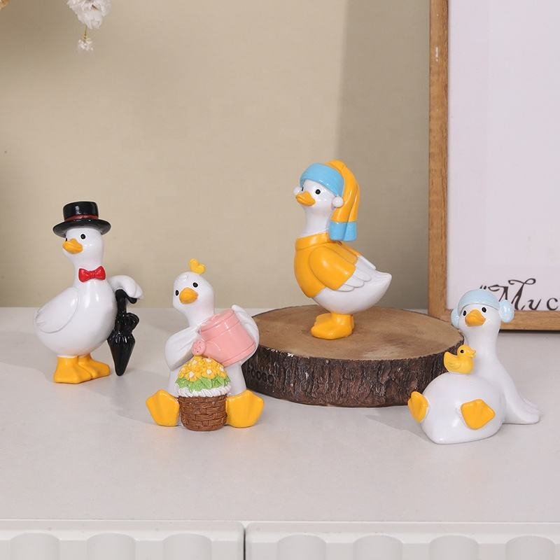 ROOGO Hot Sale New Artificial Home Decoration Accessories 3D Miniature Swan Resin Charm Kawaii Home Decor