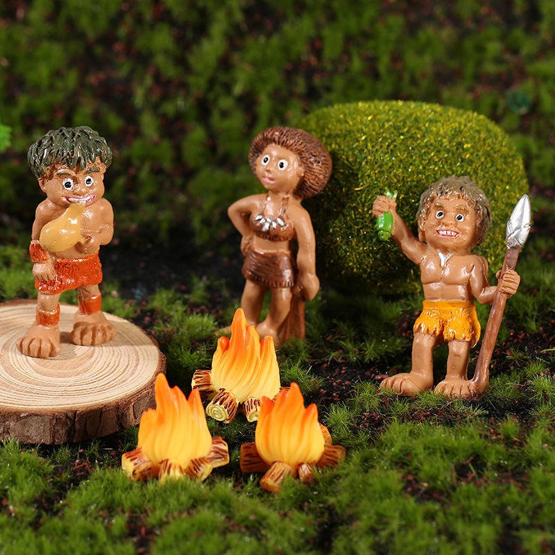 New Creative Eco-Friendly Resin Ornaments Landscape Decoration Antique Primitive Savage Tribe Micro Landscape Set Kawaii Human