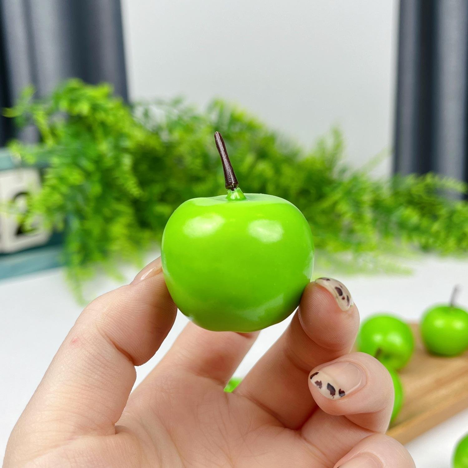Red 35 mm Artificial Mini Apples Lifelike Polyfoam Crafts Christmas Ornaments Decorative Models for Holiday Decorations
