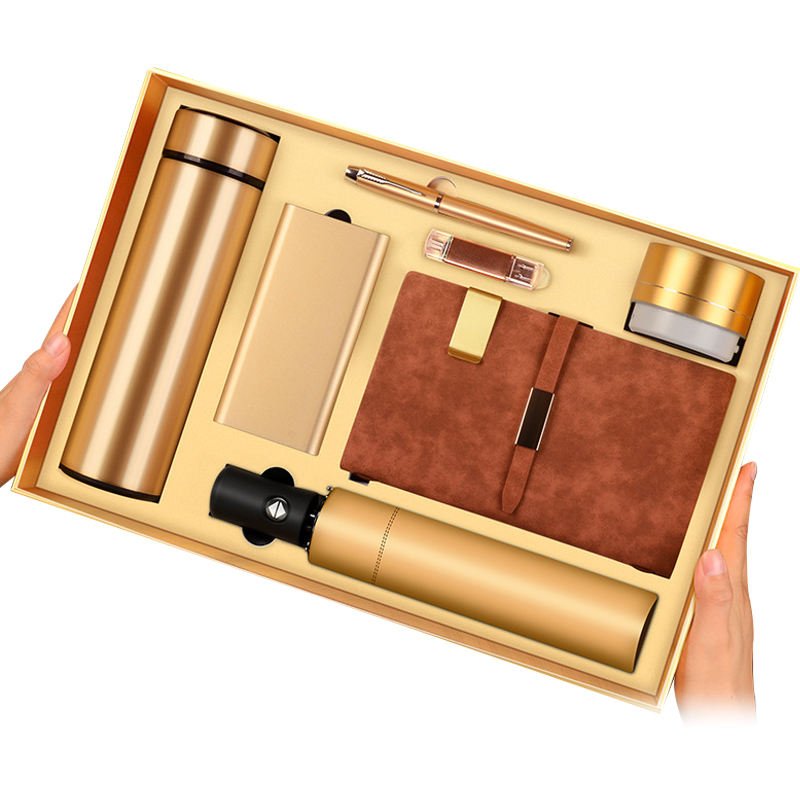 New Product Ideas 2024 Smart Christmas Hamper Gift Set Corporate Gift Set Luxury Promotional Business Souvenir Item