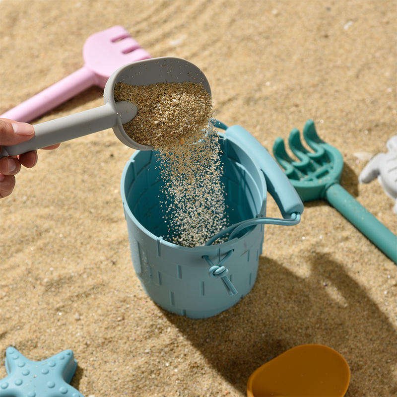 Summer Promotion Toys CE/CPC Certified Kids Silicone Beach Toys, BPA-Free Portable Sand Shovels Summer Beach Toys