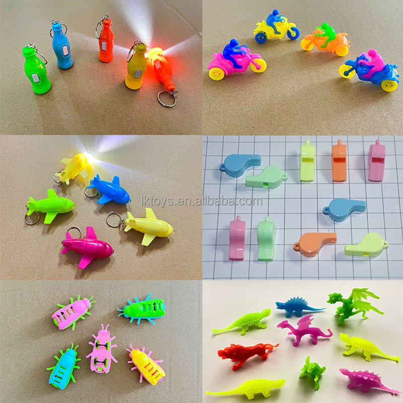 Lucky Toys Promotional Product Slingshot Cheap Cars Plastic Bulk Mini Toy for Sell Mini Action Figure Kids Model Toys 2-3cm