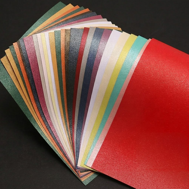 Wholesale Metallic Pearlescent Paper Cardstock Luxury Sparkling Fancy Paper for Crafting Greeting Cards and Luxury Bags